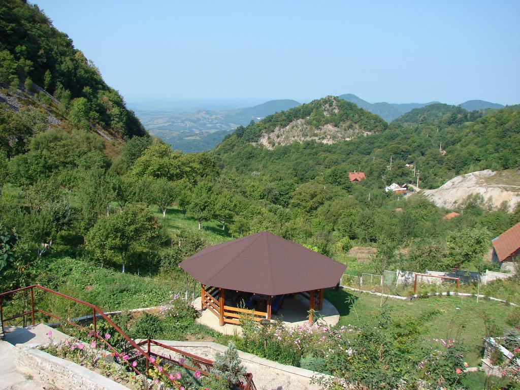 Vila Anastasia Sacarimbu Экстерьер фото
